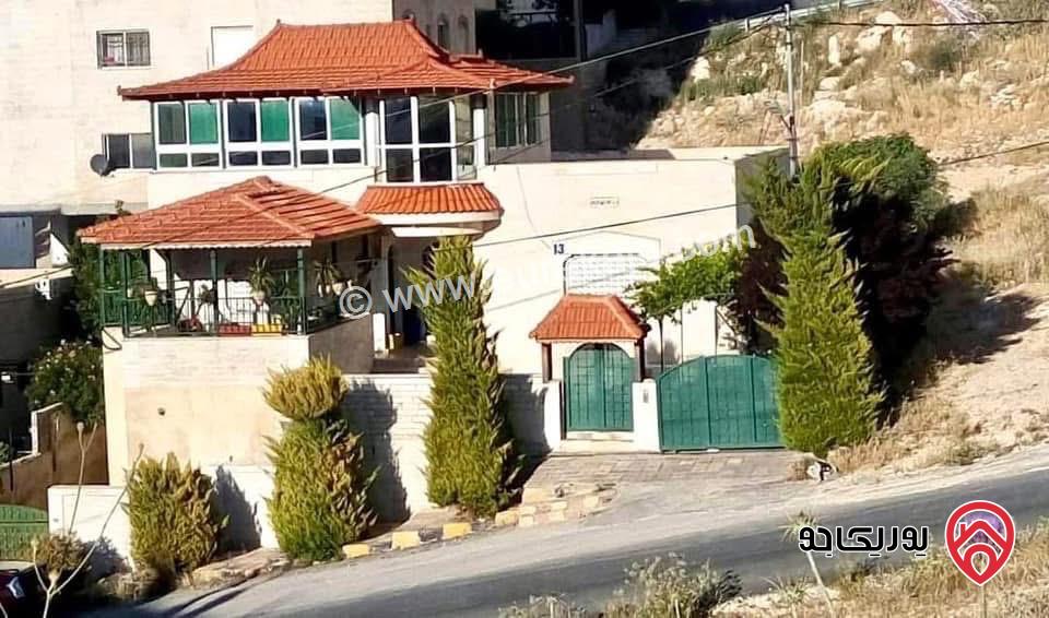 بيت مستقل مساحة 350م على أرض 525م للبيع في عمان - منطقة ابو علندا اسكان الكهربا 