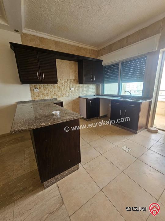 شقة طابق رابع مساحة 160م للايجار في عمان - تلاع العلي