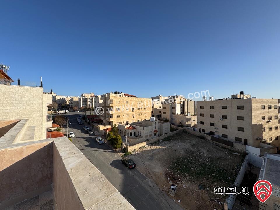 شقة طابق ثالث دوبلكس مساحة 235م للبيع في عمان - الجبيهة ام زويتينة