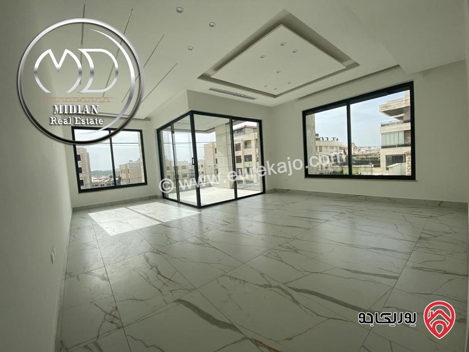 شقة فارغة للايجار في عمان - خلدا العوجانية مساحة 210م طابق اول تشطيبات و ديكورات عصرية فاخرة اطلالة جميلة