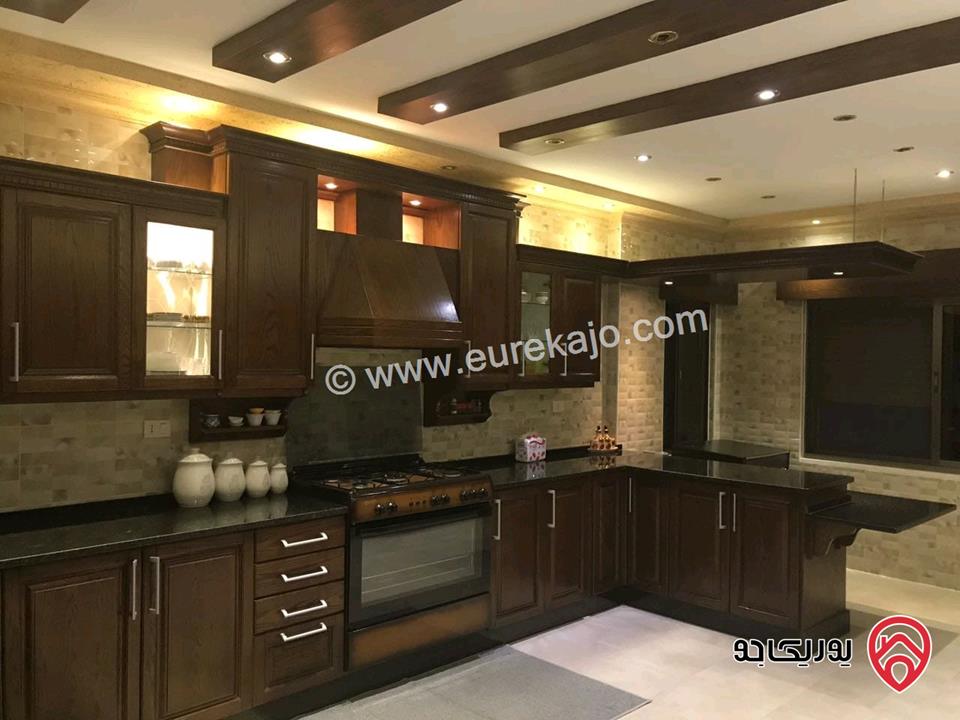 فيلا مساحة 330م على أرض 808م للبيع في عمان - مرج الحمام