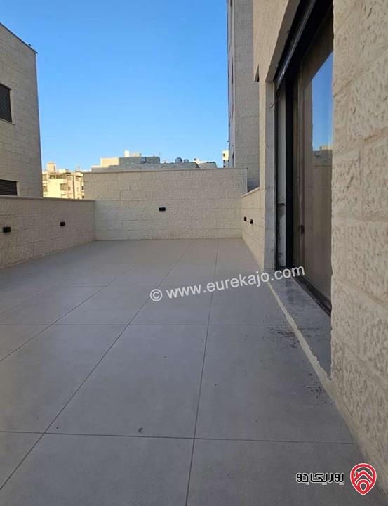 شقق للبيع في عمان- الجبيهة ام زيتينة مساحة 164م  تشطيب Luxury