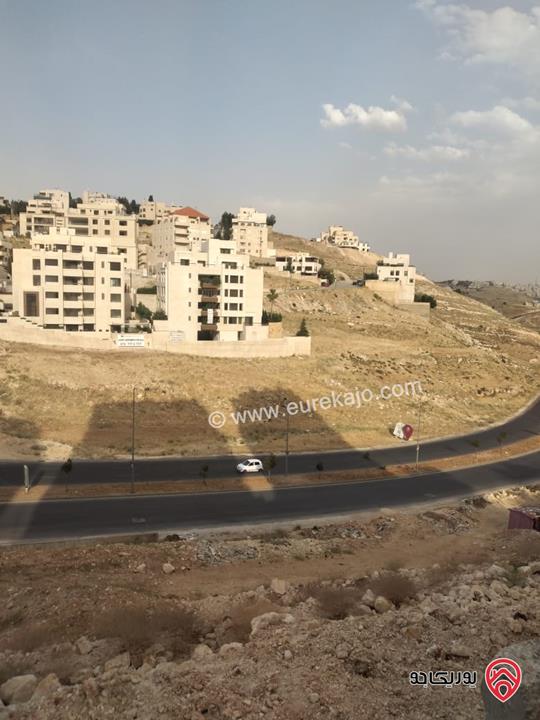 شقة ارضية مساحة 250 م للبيع في عمان - ديرغبار