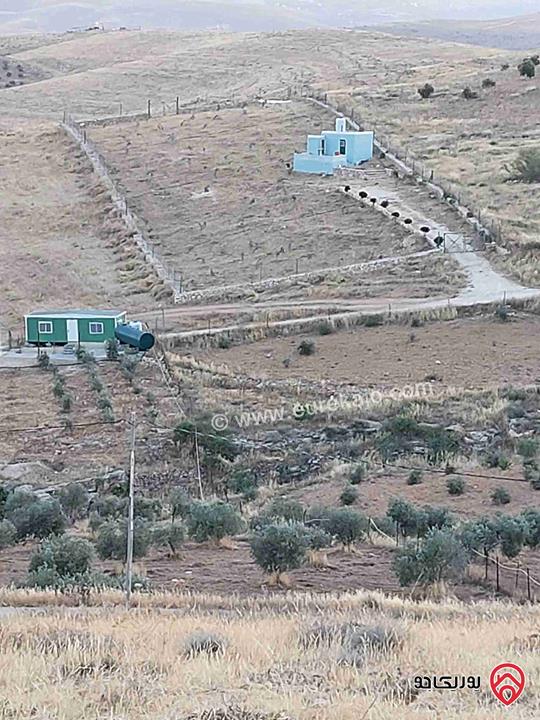 بيت ريفي 40م على أرض مساحة 3400م للبيع في المفرق - منطقة بلعما