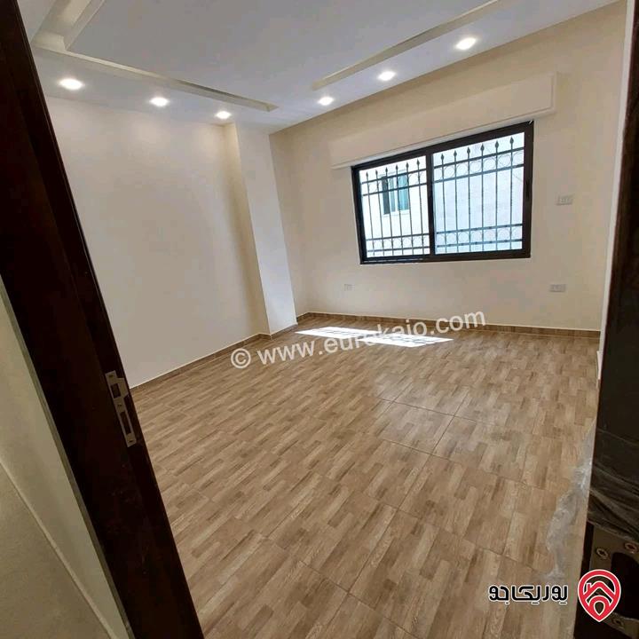 بنايه سكنية على أرض 611م للبيع في عمان - مرج الحمام
