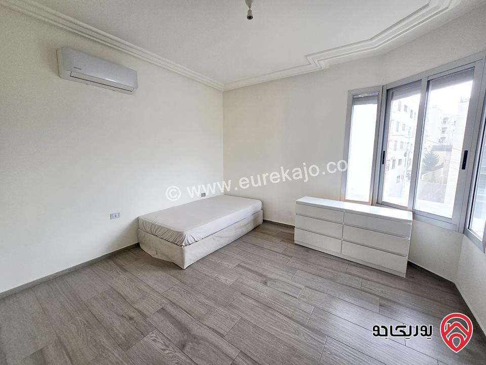 شقة طابق ثاني مساحة 185م للايجار مفروشة في عمان - دير غبار