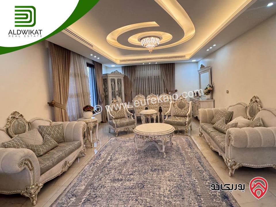 فيلا مستقلة للبيع في عمان - على طريق المطار / الغباشية مساحة البناء 1000م ومساحة الارض 1240م موقع مميز على شارعين