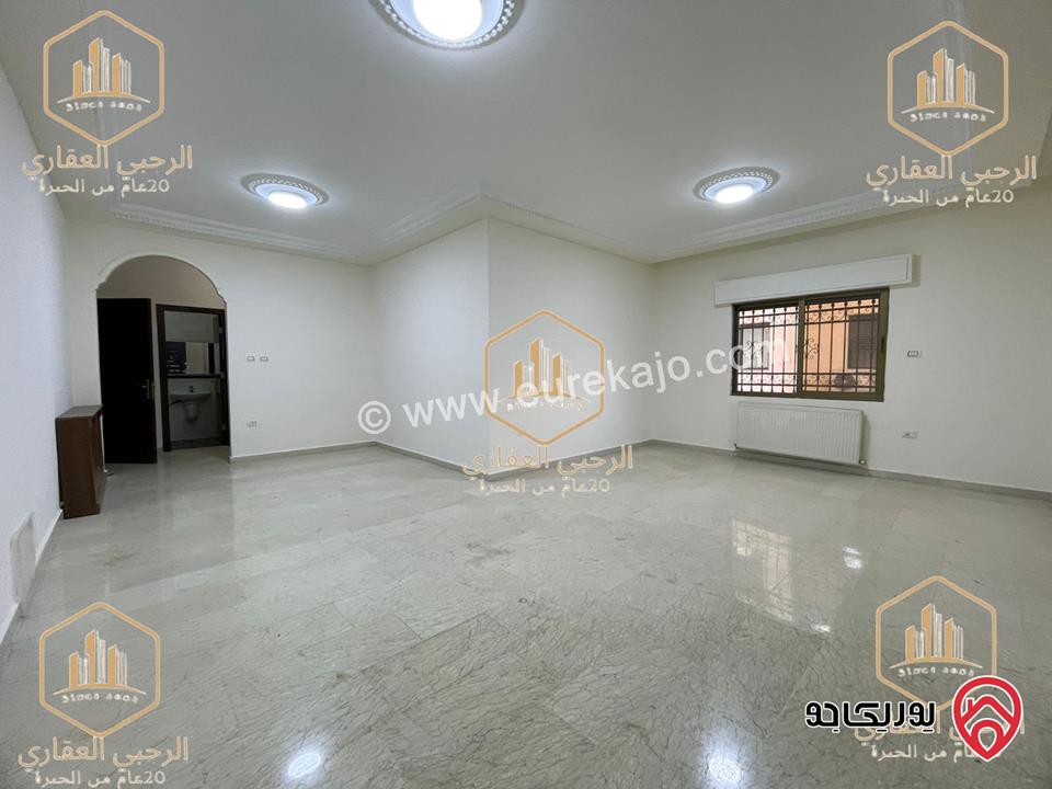 شقة فارغة أرضية مساحة 200م للايجار في عمان - الرابية