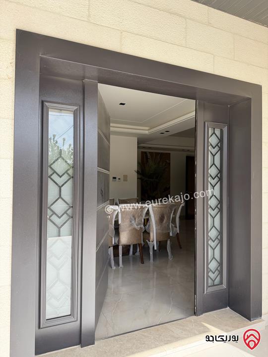 Ground Floor Apartment 240 Sqm with Private Garden 300 Sqm for rent in Amman - Abdoun