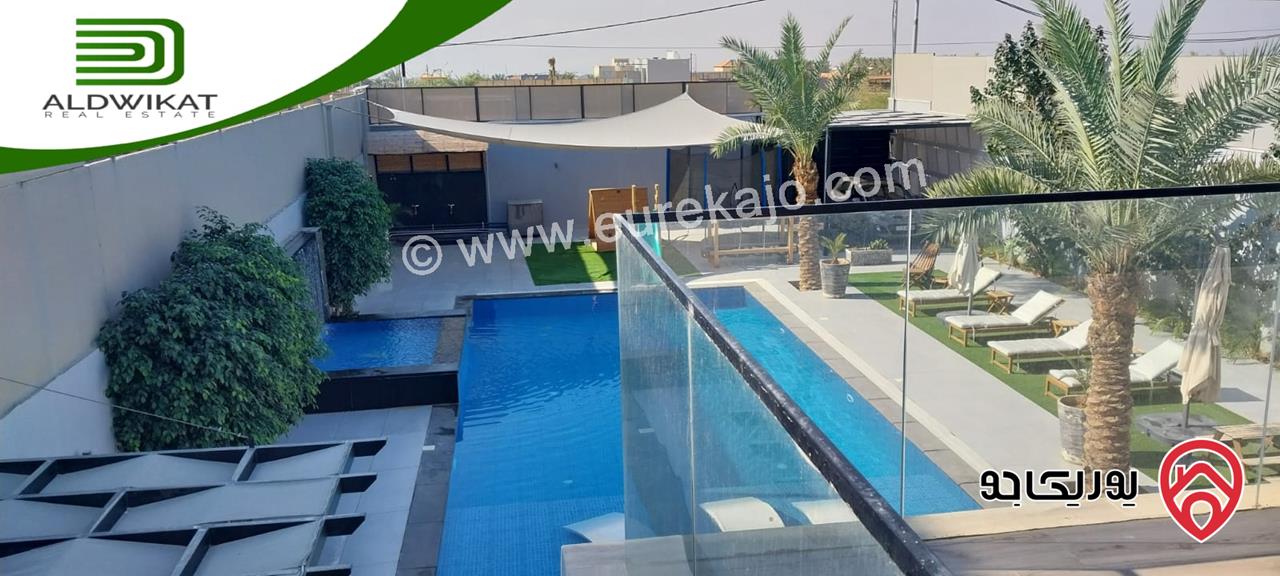 شالية للبيع في الغورمنتجع البحيرة البحر الميت مساحة البناء 200م ومساحة الارض 660م ومساحة الحديقة 300م