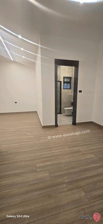 شقة أرضية مساحة 190م داخلي و 40م خارجي للبيع في عمان - مرج الحمام 