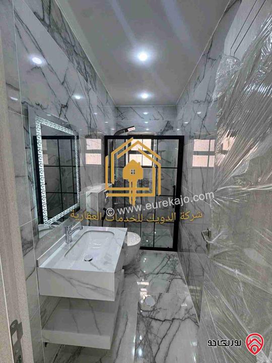 شقة جديدة لم تسكن مساحة 130م طابق اول للايجار في عمان - الجبيهة 