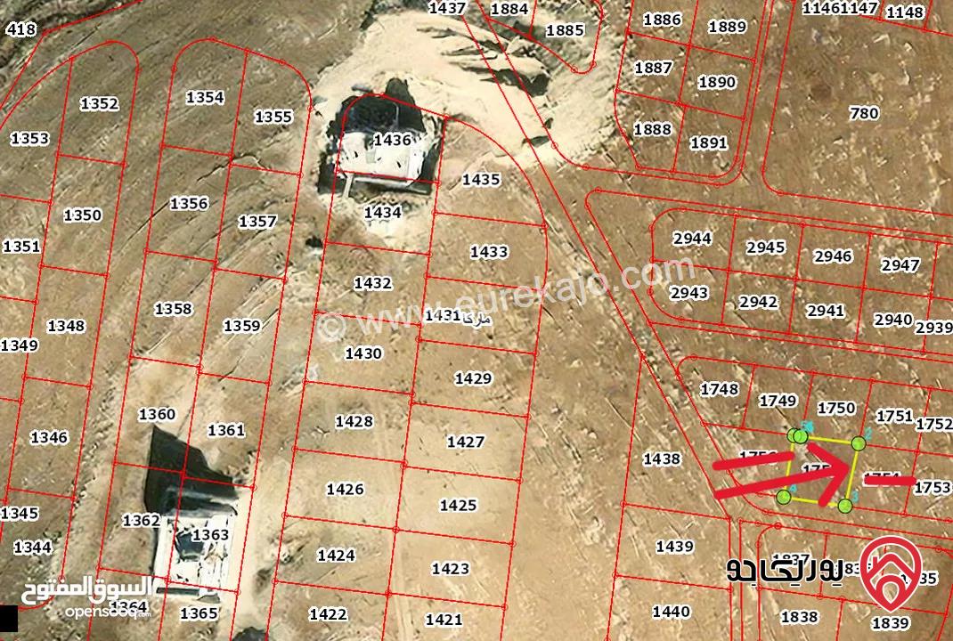 ارض مساحة 320م للبيع من اراضي شرق عمان قريبة من طريق الحزام الدائري منطقة سكنية جديدة واصلها الخدمات بسعر لقطة