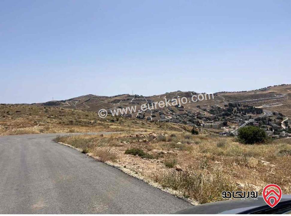 أرض مميزة جدا مساحة 940م للبيع في الزرقاء - بيرين 