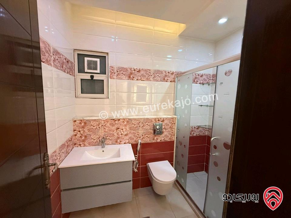 شقة مساحة 200م طابق ثالث للبيع في عمان - الياسمين ربوة عبدون