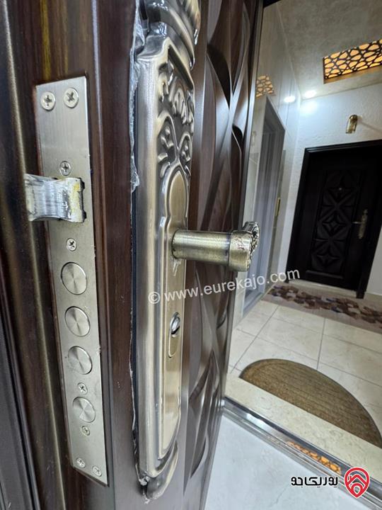 شقة فاخرة مساحة 180م طابق أول للبيع في عمان - الجبيهة 