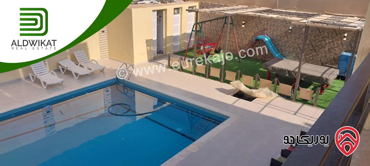 شاليه فاخر مفروش للبيع في اجمل مواقع البحر الميت منتجع البحيرة مساحة الارض 715م والبناء 200م موقع مميز