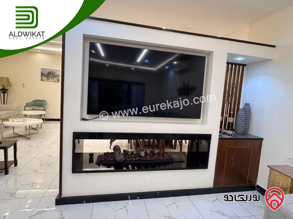 شقة شبه ارضي مفروشه للايجار في عمان - عبدون مساحة داخليه 186م والحديقة 100م موقع مميز تصلح للسفارات والهيئات الدبلوماسية