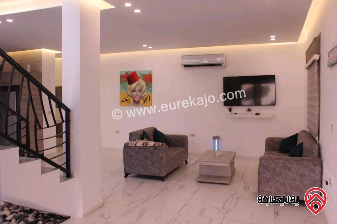 شاليه مساحة الأرض 730م والبناء 100م للبيع في البحر الميت - السويمة 