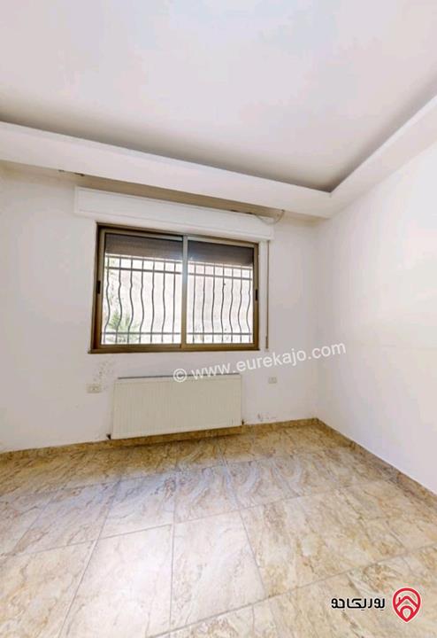 شقة شبه ارضية مساحة 234م داخلي و 120م خارجي للبيع في عمان - تلاع العلي 