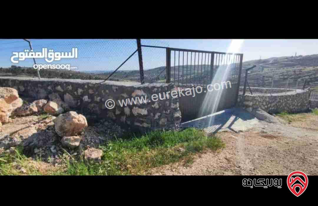 مزرعة مساحة 3400م للبيع في شرق جرش منطقة شاليهات عالية ومطلة