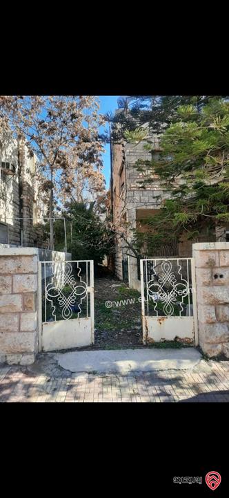 قطعة أرض مساحة 563م سكنية للبيع في عمان - جبل الحسين قرب دوار المامونية