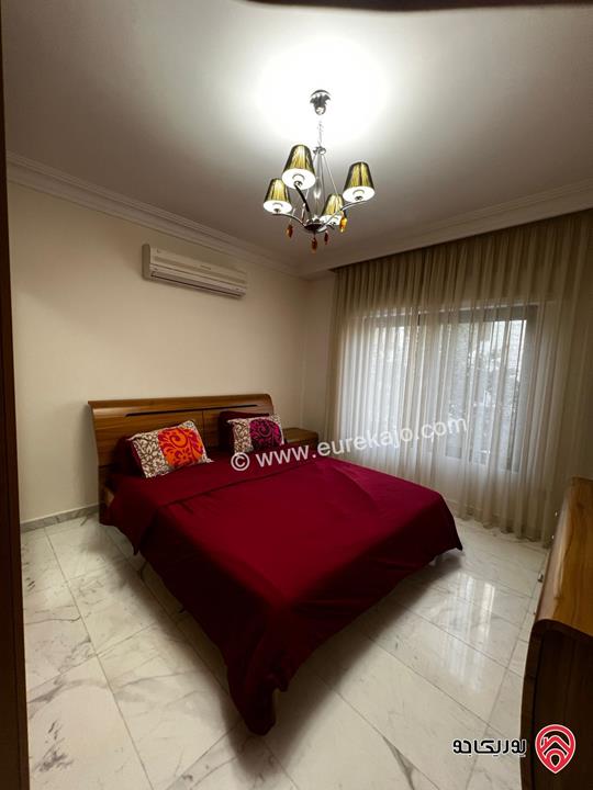 شقة مفروشة طابق أول مساحة 211م للايجار في عمان - ام اذينة