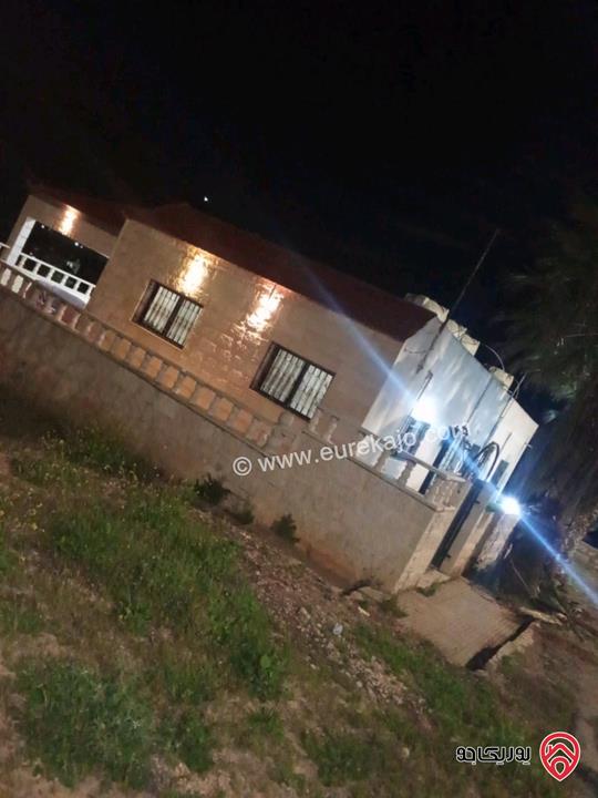 فيلا مستقلة مفروشة مساحة 250م للايجار في عجلون مثلث اشتفينا محنا 