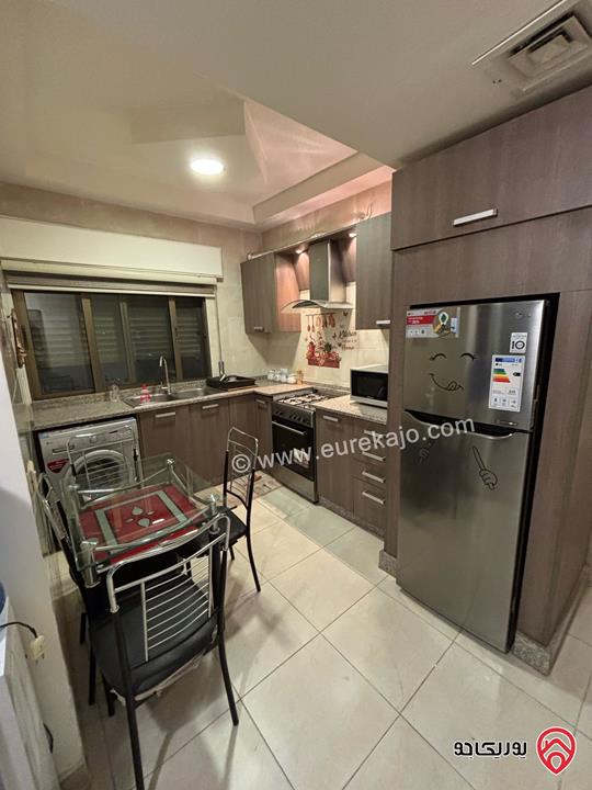 شقة مفروشة طابق ثالث مساحة 100م للايجار في عمان - ضاحية الامير راشد