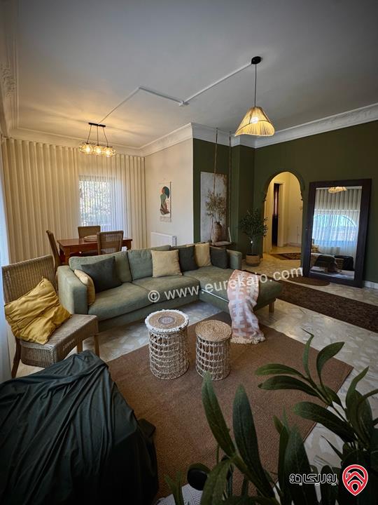 شقة مفروشة طابق ثالث مساحة 110م للايجار في عمان - اللويبدة جديد لم تسكن 