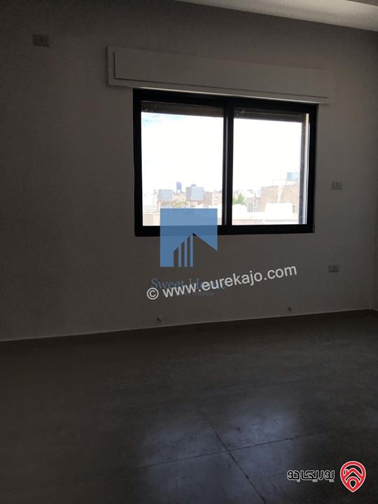شقة فاخرة للبيع في الجندويل  - مقابل أسواق السلام طابق ثالث مع روف دوبلكس 160م تشطيب سوبر ديلوكس لم تسكن