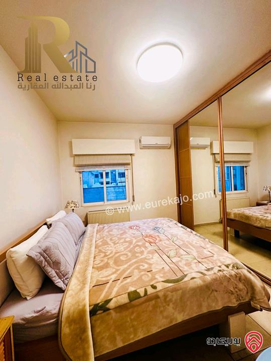 شقة طابق ثاني مساحة 180م للبيع في عمان - الشميساني