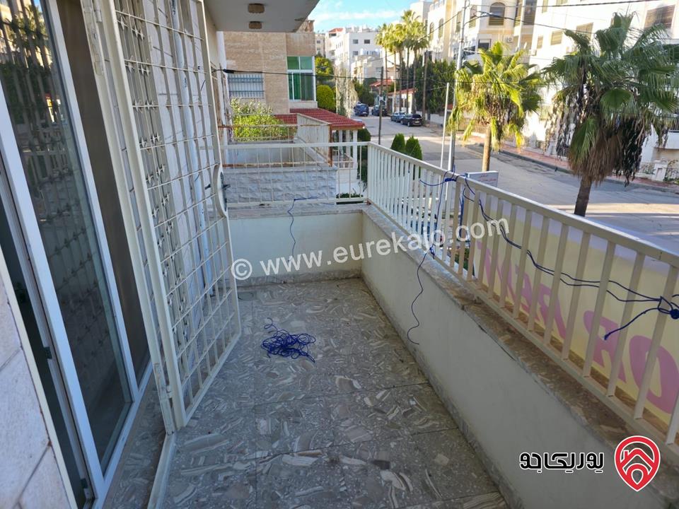 شقة مساحة 173م طابق أول للايجار في عمان - ام السماق 