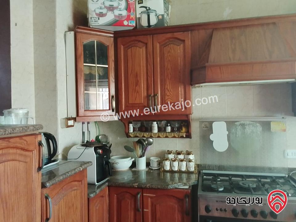 شقة فاخرة مساحة 131م طابق ثاني للبيع في عمان - طبربور 