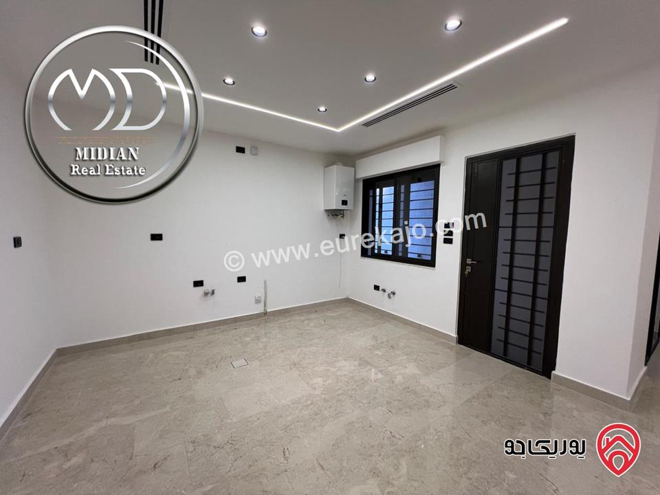 شقق جديدة للبيع في عمان - ضاحية النخيل مساحات 140م تشطيبات و ديكورات عصرية فاخرة اطلالة جميلة