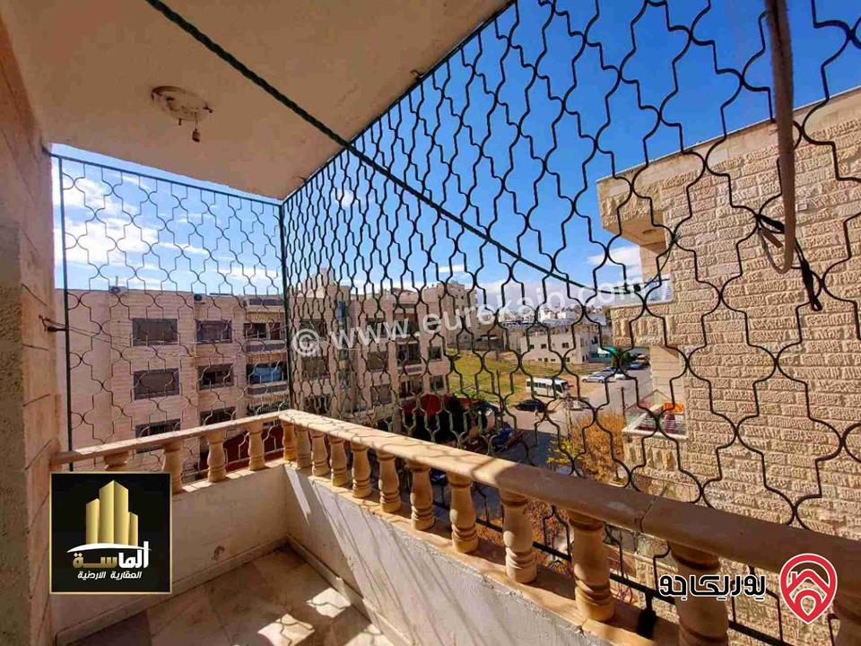 شقة طابق ثالث مساحة 150م للبيع في عمان - طبربور