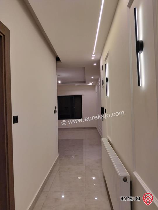 شقة طابق أول مساحة 192م للايجار في عمان - طريق المطار 