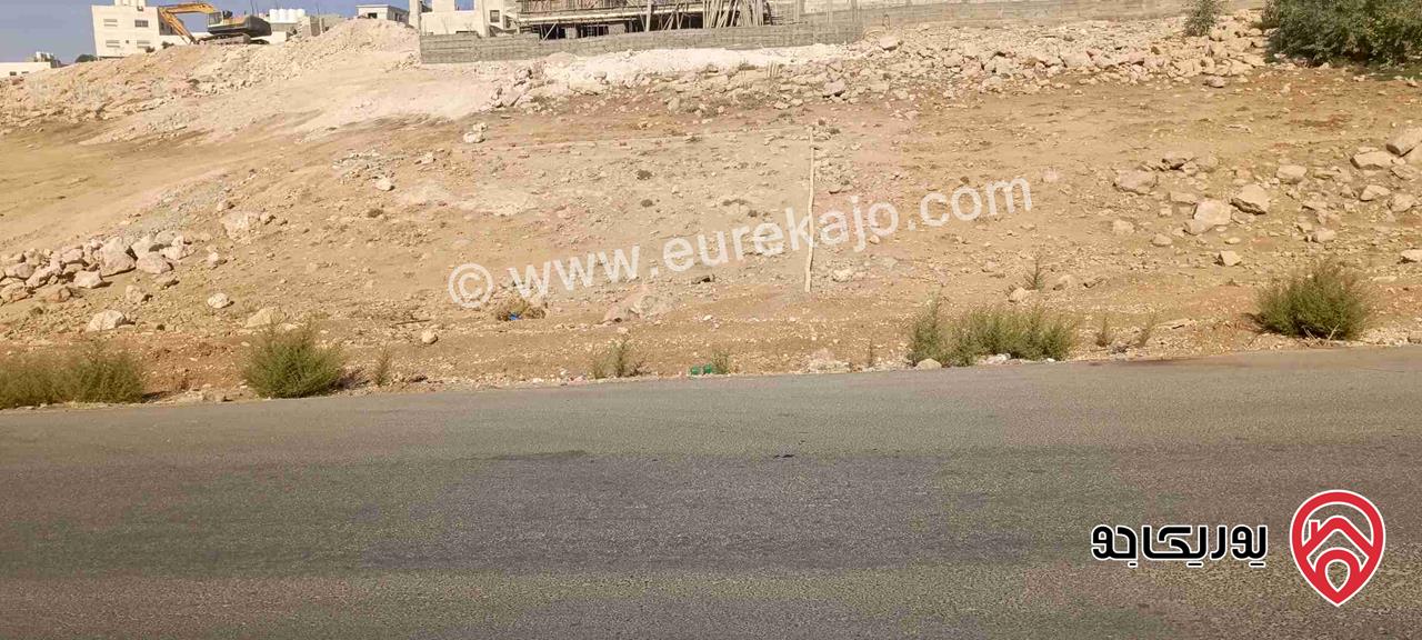 قطعة ارض مميزة على شارعين مساحة 473م للبيع في عمان - أبو علندا