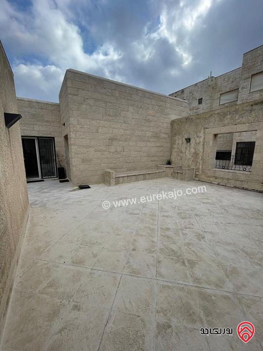 فيلا مساحة 840م على أرض 965م للبيع في عمان - الرابية