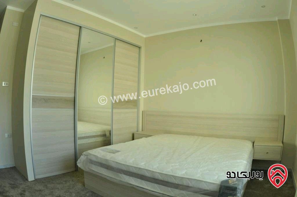 شقة مميزة مساحة 230م طابق أول للبيع في عمان - أم اذينة