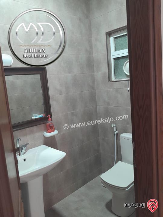 شقة ارضية للبيع في عمان - الدوار السابع مساحة 185م مع ترس 30م سوبر ديلوكس بسعر مميز