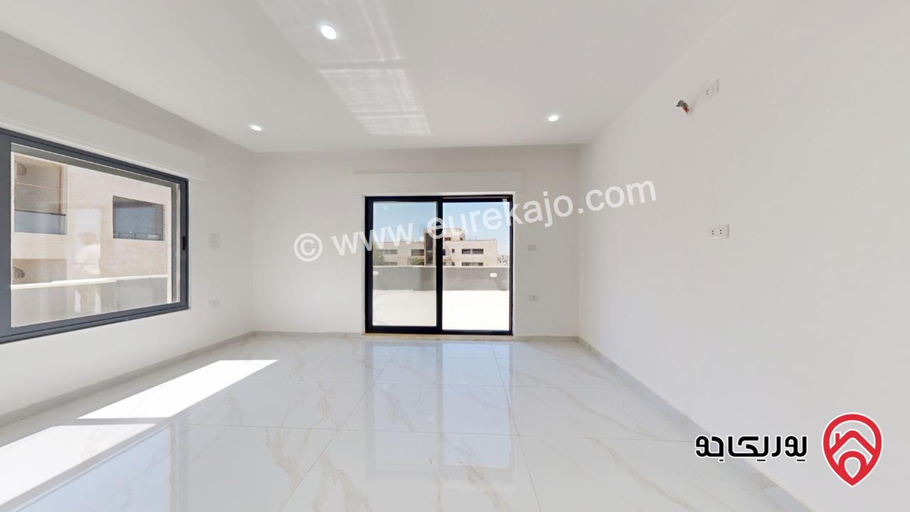 اخر شقة في المشروع طابق ثالث مع روف مساحة 180م للبيع في عمان - ضاحية الرشيد كاش أو اقساط 