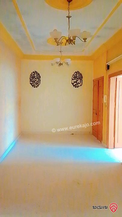 شقة طابق ثاني مساحة 150م للايجار في اربد شارع القدس حي النصر