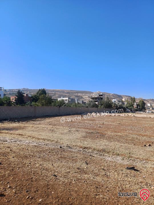 قطع أراضي مساحات من 700م² إلى 760م² للبيع بأسعار مميزة ومنافسة من المالك مباشرة في عمان - موبص 