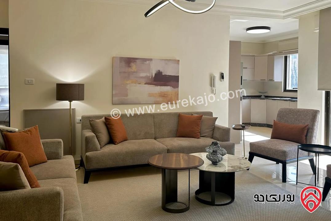 شقة طابق ثالث مساحة 117م مع تراس 88م مفروشة للايجار في عمان - عبدون