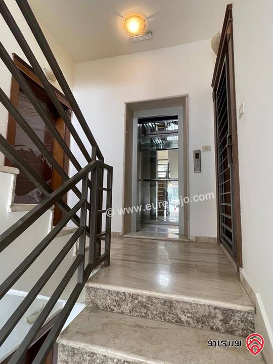 اقساط من المالك مباشرة بسعر الكاش بدون بنوك شقة مساحة 130م طابق ثاني للبيع في عمان - ضاحية الرشيد