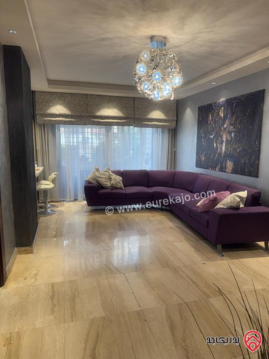 شقة ارضية مساحة 204م داخلي و 120م خارجي للبيع في عمان - الصويفية