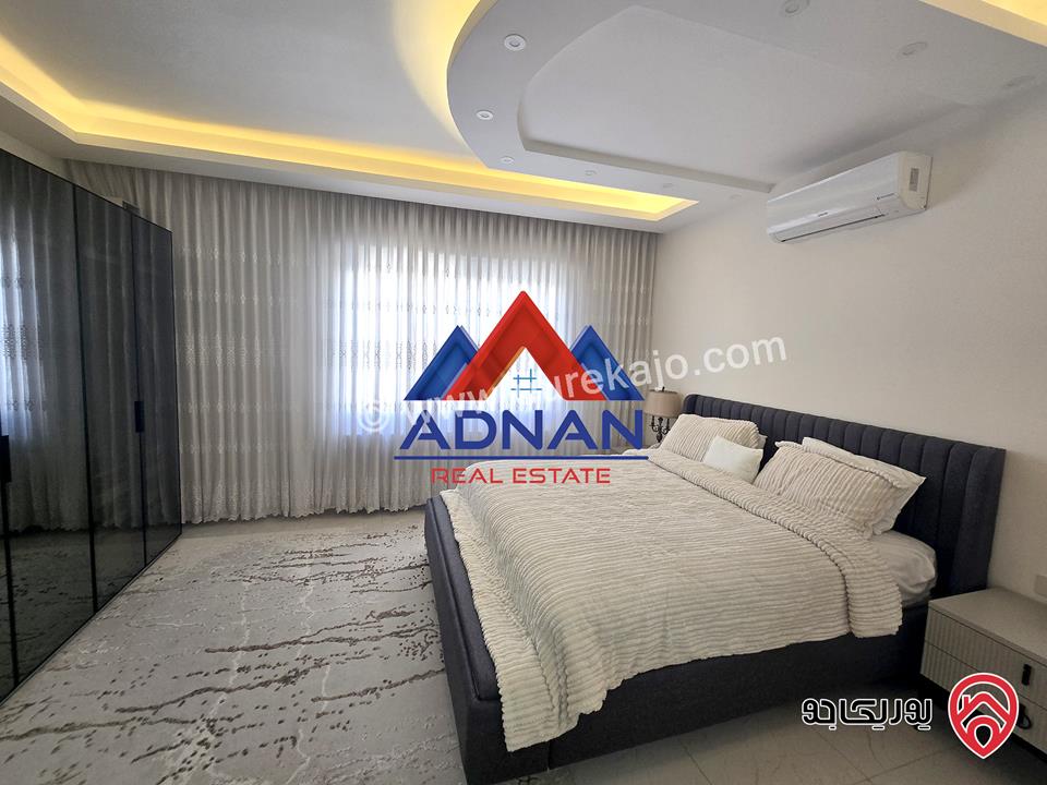 شقة مفروشة بالكامل طابق اخير مع رووف مساحة 250م للبيع في عمان - خلدا