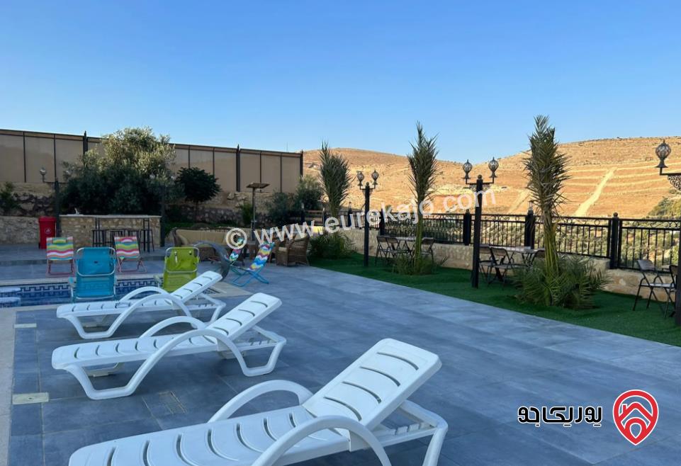 مزرعة مساحة الأرض 3500م والبناء 160م للبيع في جرش - دحل