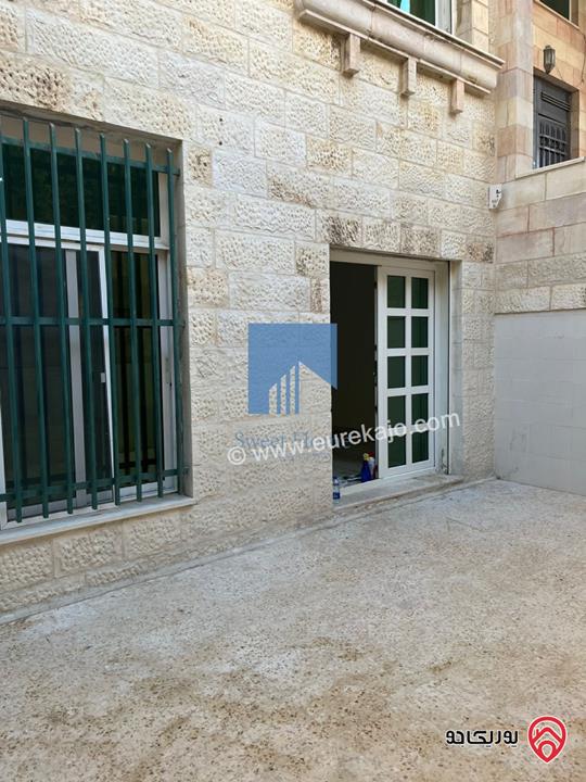 شقة شبه أرضية مساحة 143م داخلي مع ترسات 100م للبيع في عمان - عرقوب خلدا